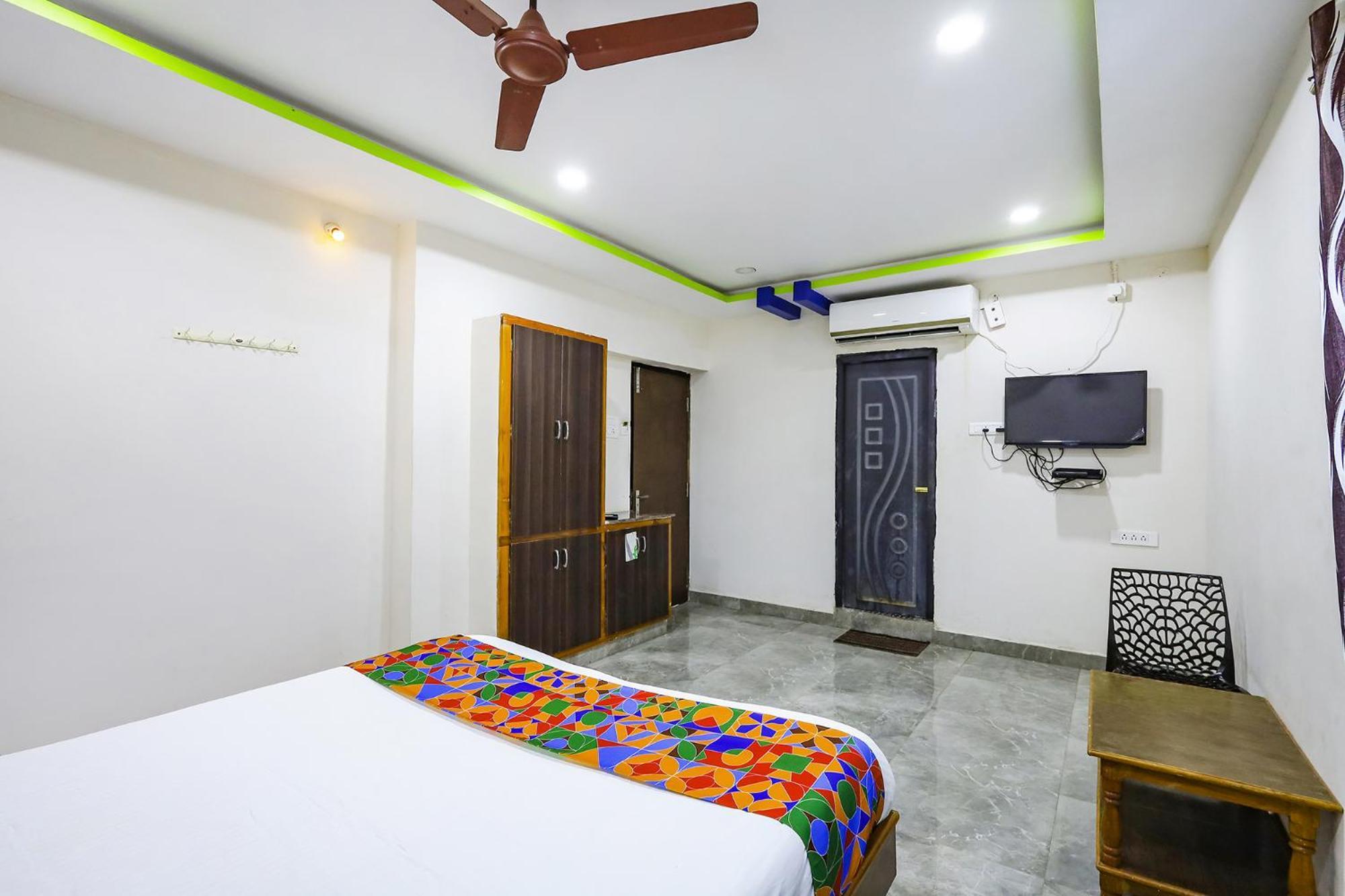 Hotel Capital O Lakshmi Residency Tirupati Exterior foto