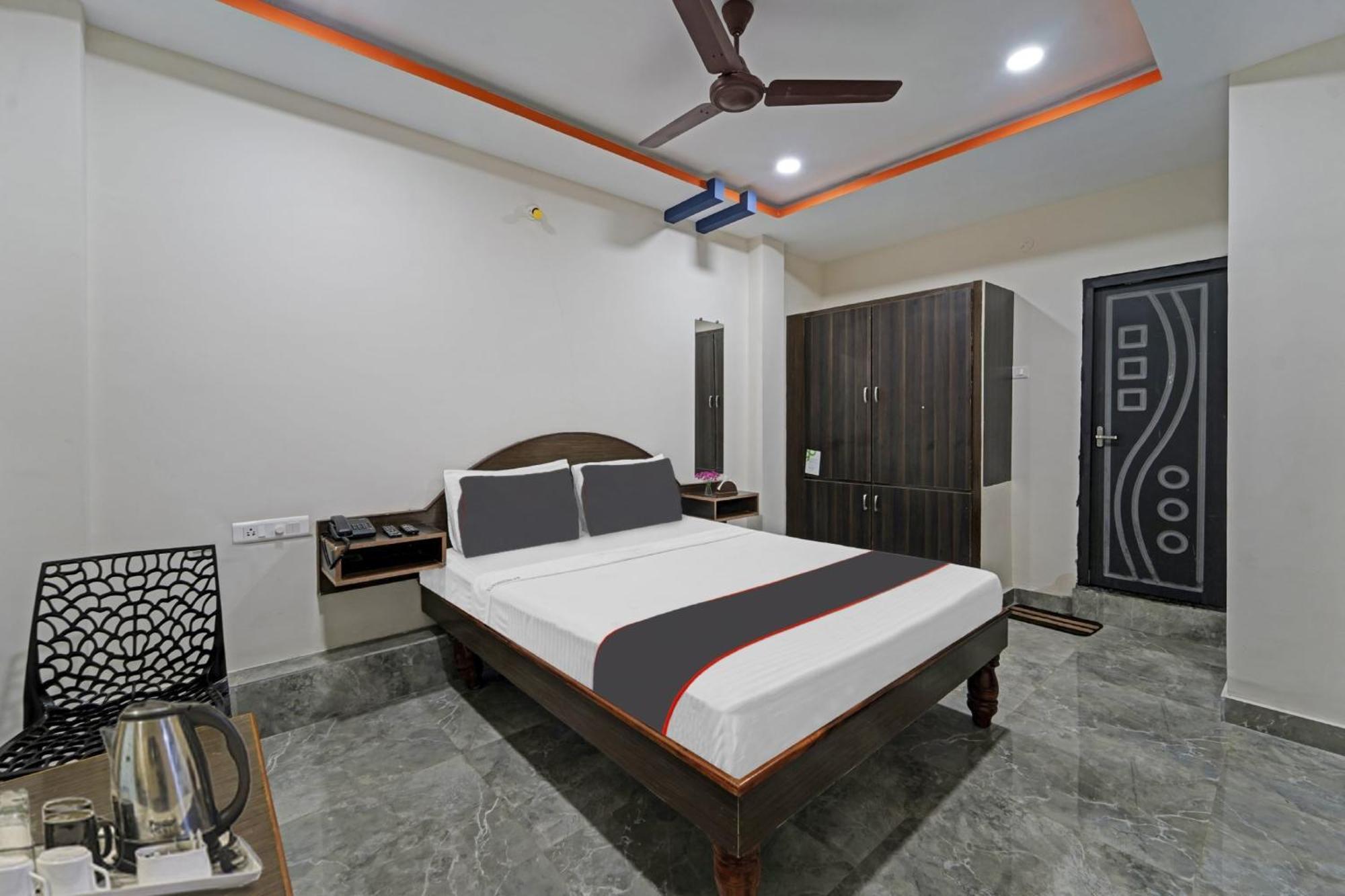 Hotel Capital O Lakshmi Residency Tirupati Exterior foto